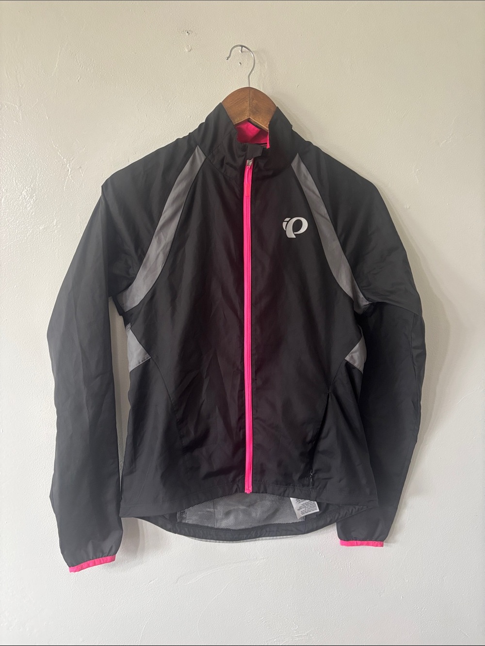 Pearl Izumi Black Pink Lightweight Cycling Biking Jacket Bike Cycle Size Small